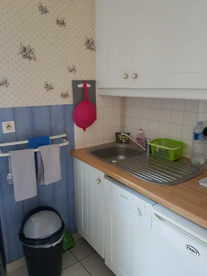 Le Petit Courcy Lägenhet Concarneau Frankrike